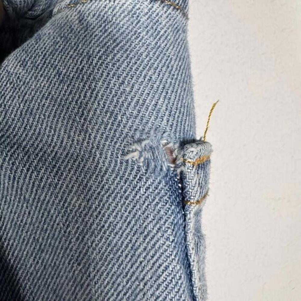 We the Free People Wide Leg‎ Cropped Jeans Distressed Button Fly Size 31 - Picture 8 of 8